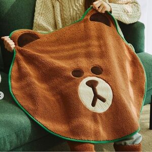 LINE FRIENDS Brown fleece throw blanket floor mat